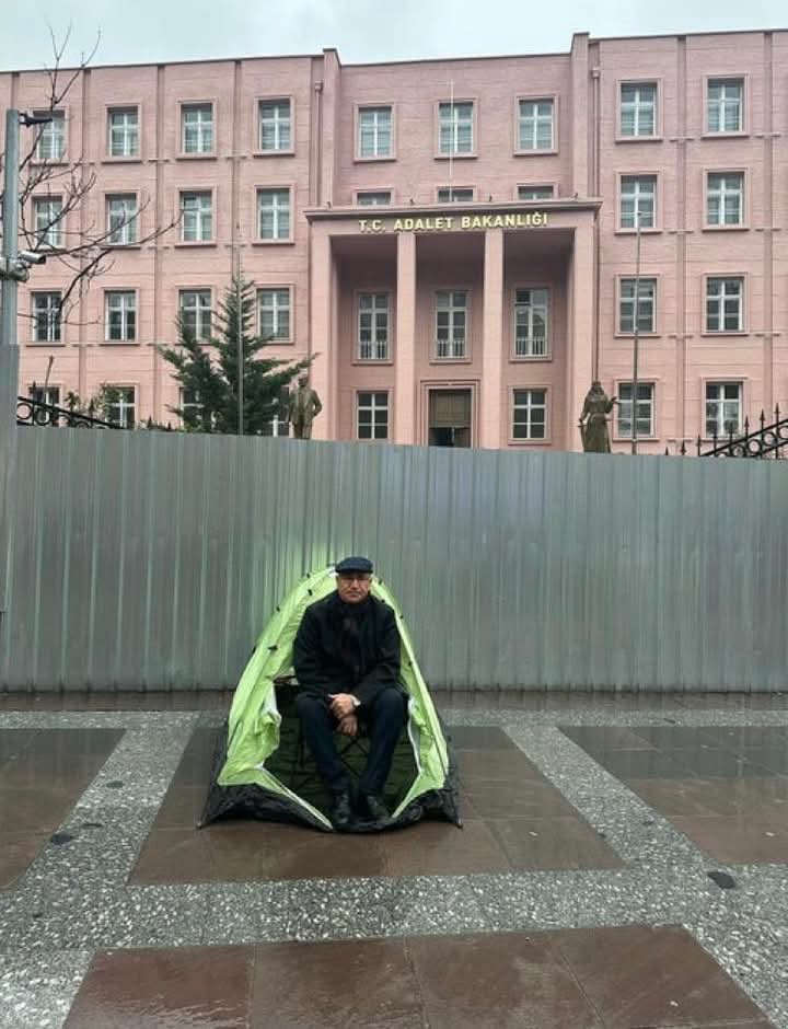 AYM'NİN ‘KHK' KARARI SONRASI TANAL'DAN HÜKÜMETE ÇAĞRI: "GEÇ GELEN ADALET, ZULÜMDÜR"
