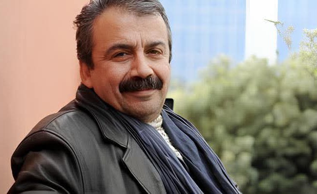 SON DAKİKA: Sırrı Süreyya Önder Kalp Krizi Geçirdi, Durumu Kritik