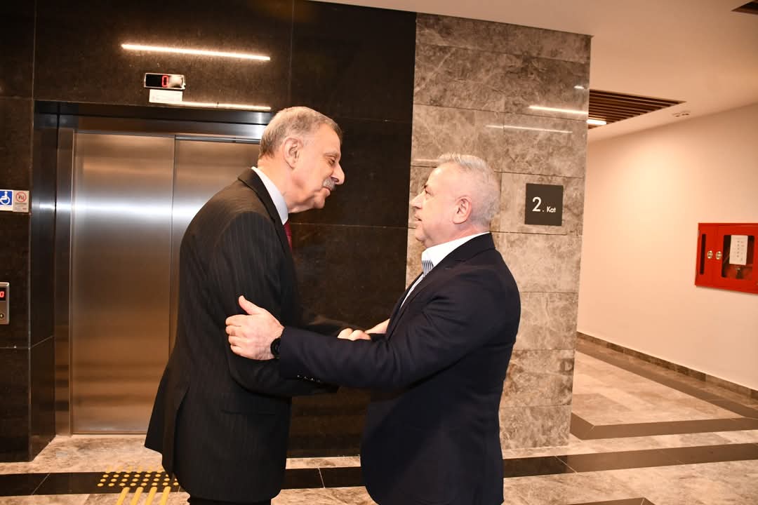 Faik İçmeli’den Hemşehrisi Kaymakam Resul Çelik’e Anlamlı Ziyaret