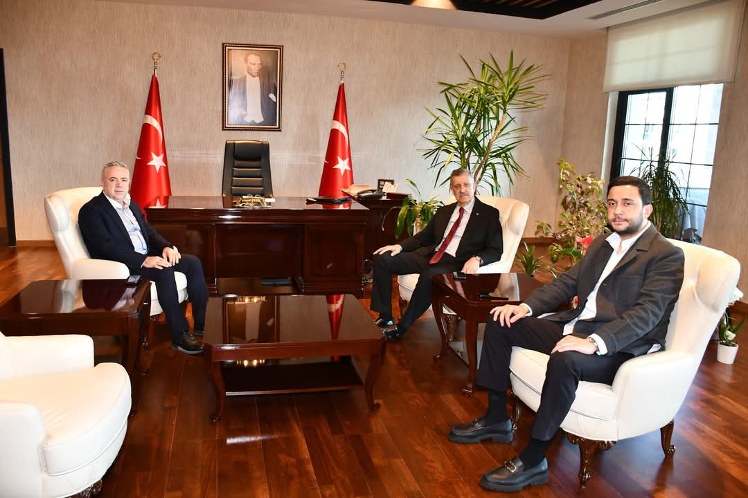 Faik İçmeli’den Hemşehrisi Kaymakam Resul Çelik’e Anlamlı Ziyaret