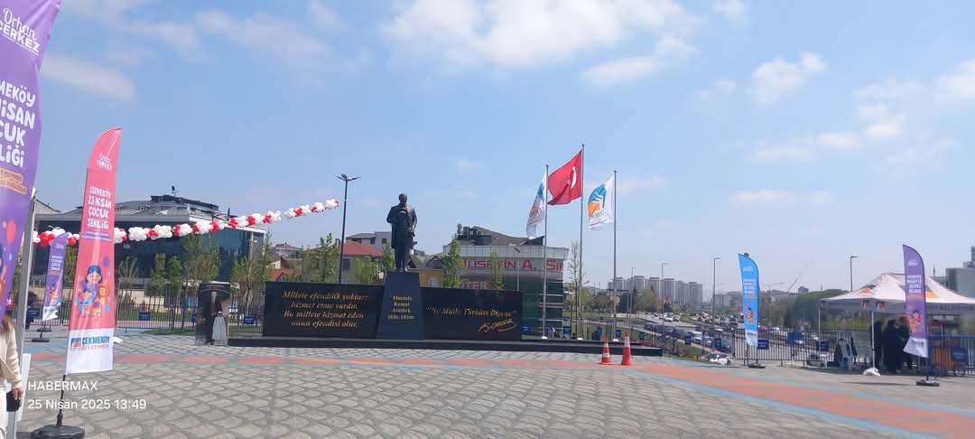 Çekmeköy'e Yeni Meydan: Atatürk Heykeliyle Milli Bayramların Yeni Adresi