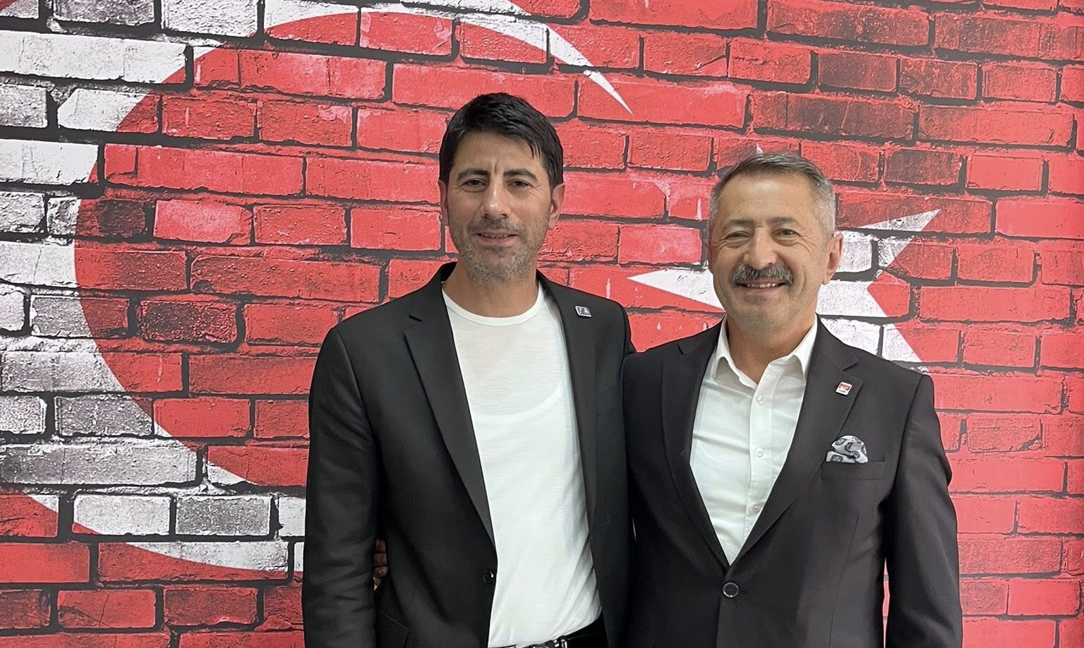 CHP Zile İlçe Başkanı Ali Rıza Bozdemir’den Anahtar Parti’ye Nezaket Ziyareti