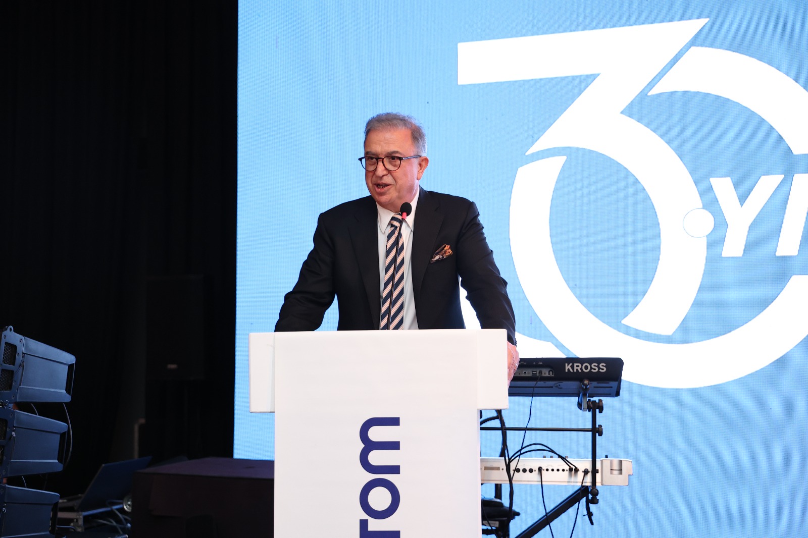 Burtom Sağlık Grubu 30. Yılını Coşkuyla Kutladı: Yeni Yatırımlar Yolda