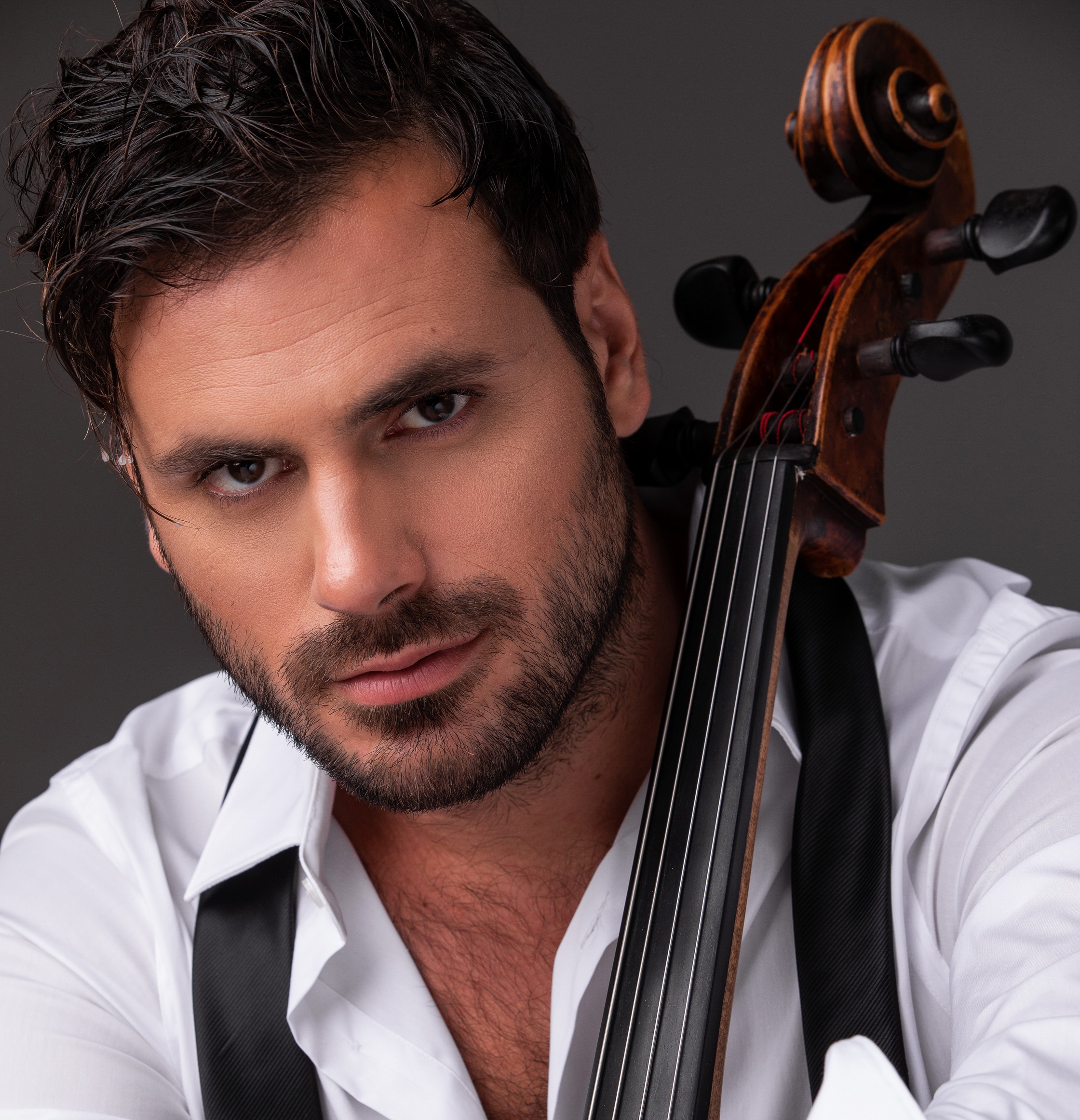 HAUSER'dan Dünyayı Birleştiren Müzik Projesi: "Music Unites the World"