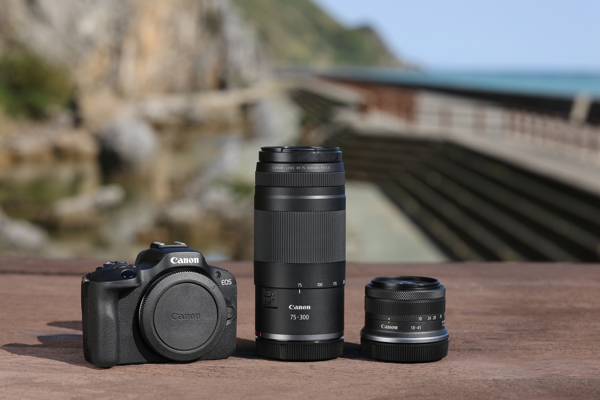 Canon'dan Yeni Telefoto Zum Lensi: RF 75-300mm F4-5.6