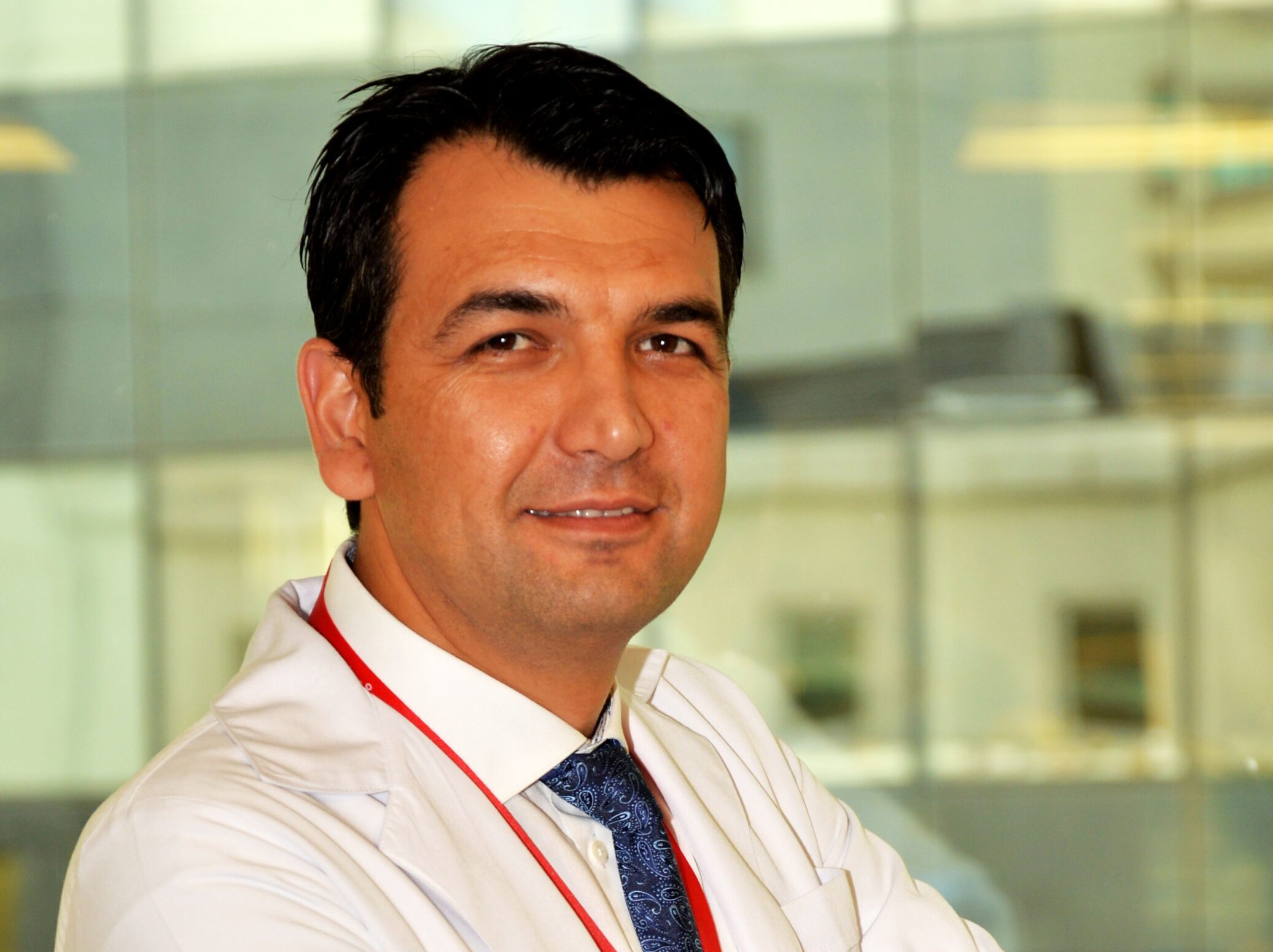 İnmede Erken Müdahale Hayat Kurtarır: Riskler, Belirtiler ve Modern Tedavi Yöntemleri