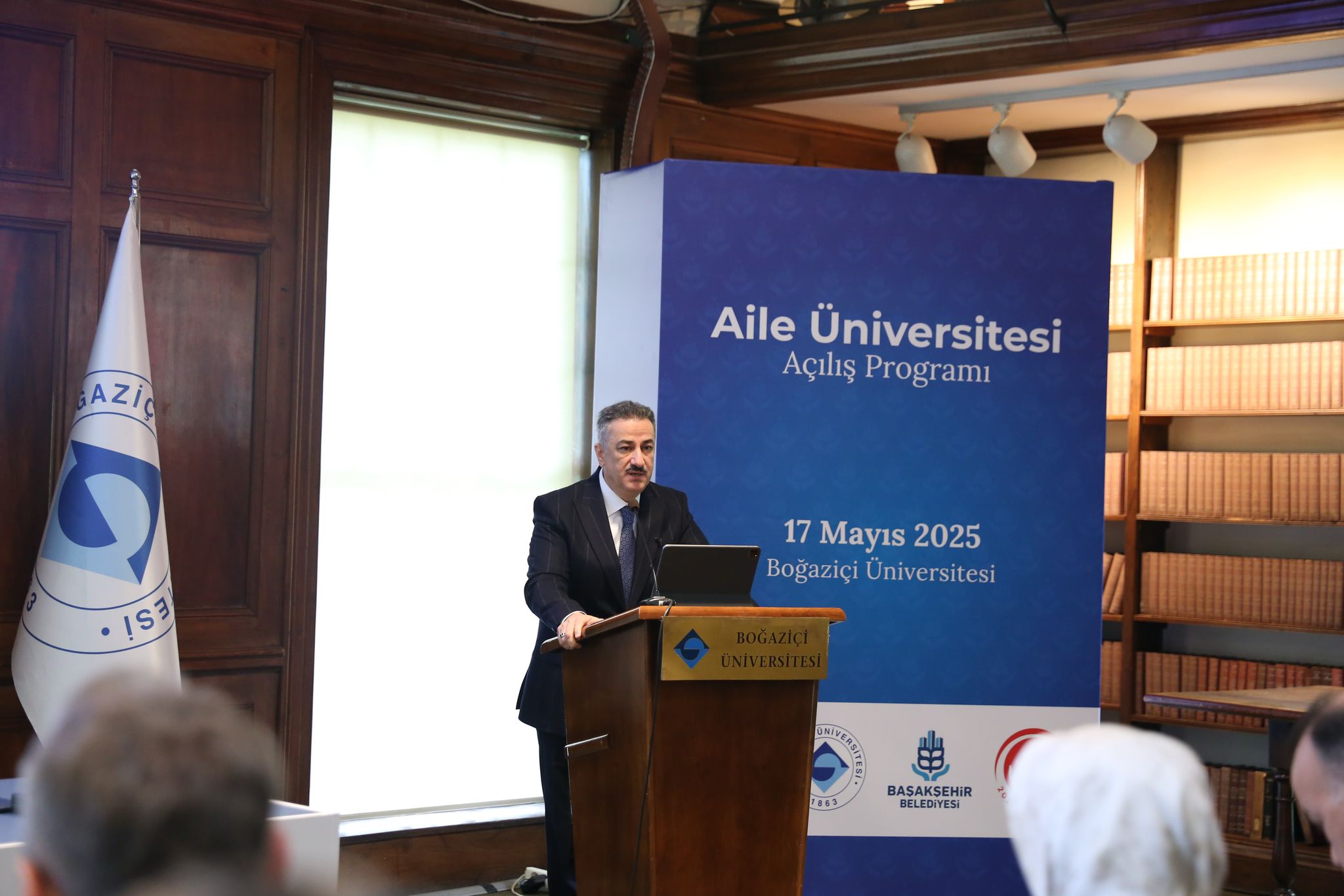 Aile Üniversitesi: 2025 Yılı’nda Aile Bağlarını Güçlendirmek İçin Boğaziçi’nden Kapsayıcı Eğitim Modeli”