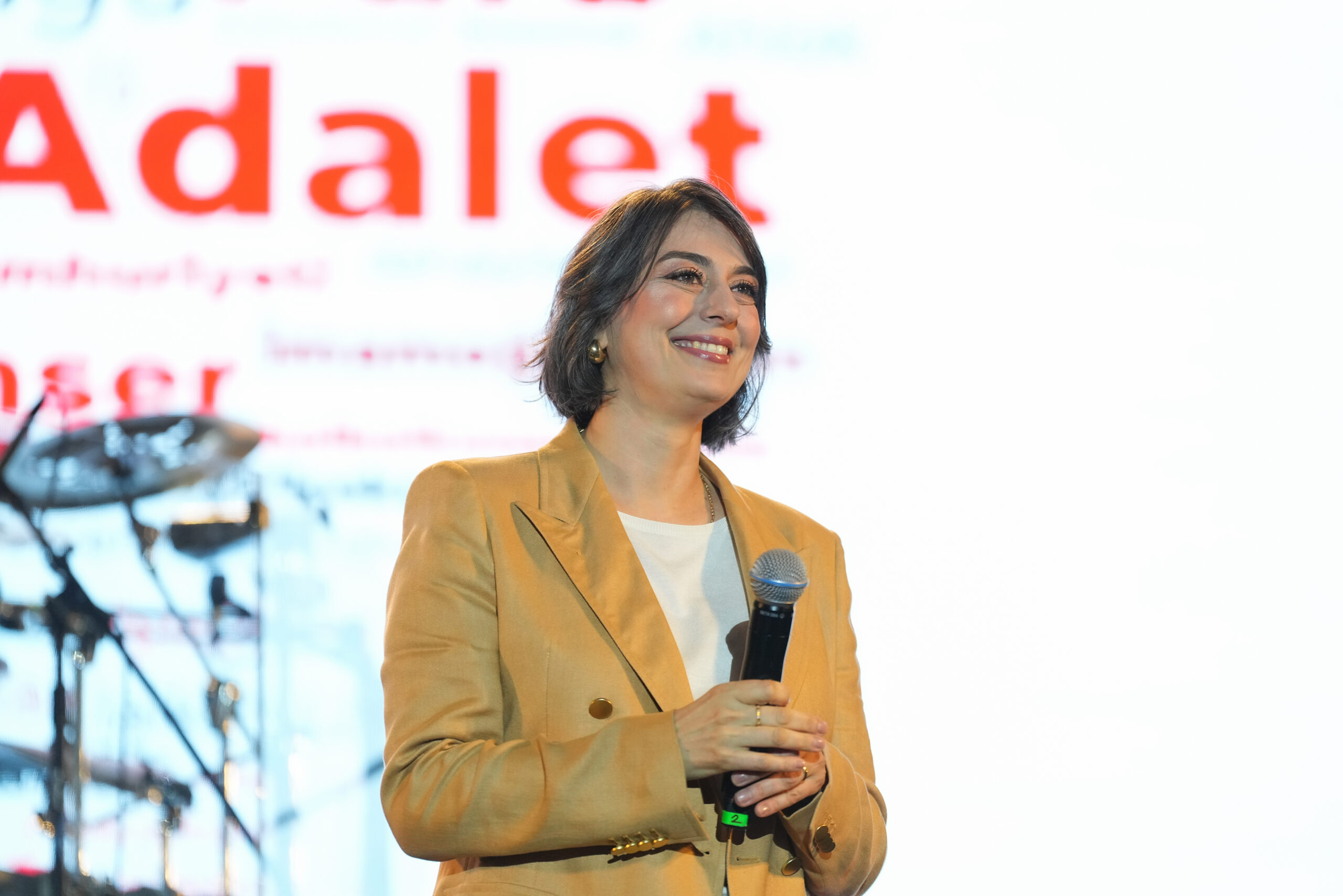 ÜSKÜDAR’DA 19 MAYIS ATATÜRK’Ü ANMA GENÇLİK VE SPOR BAYRAMI ETKİNLİKLERLE KUTLANDI