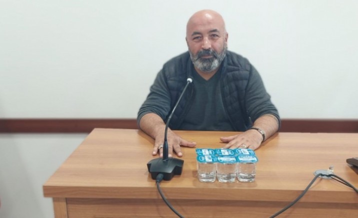 Gazeteci Bülent Çavuş, Özgür Özel'e gerçekleşen saldırıyı kınadı