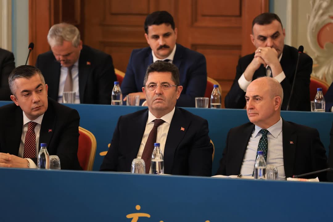 Çekmeköy Belediye Başkanı Çerkez, İstanbul Deprem Dönüşümü Toplantısına Katıldı