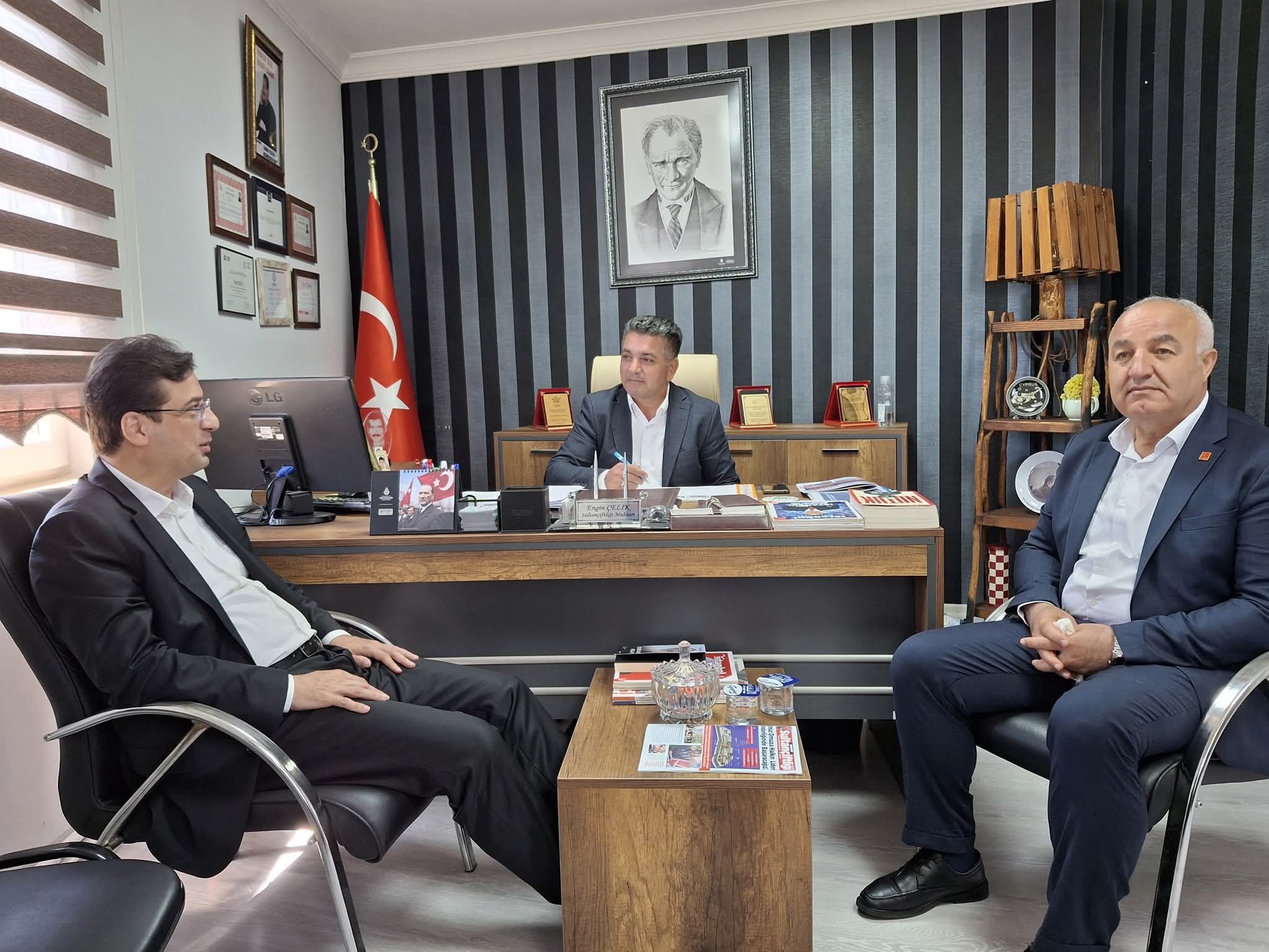 CHP Heyetinden Sultançiftliği Muhtarlığına Ziyaret: Mahallenin Sorunları ve Çözüm Önerileri Masaya Yatırıldı