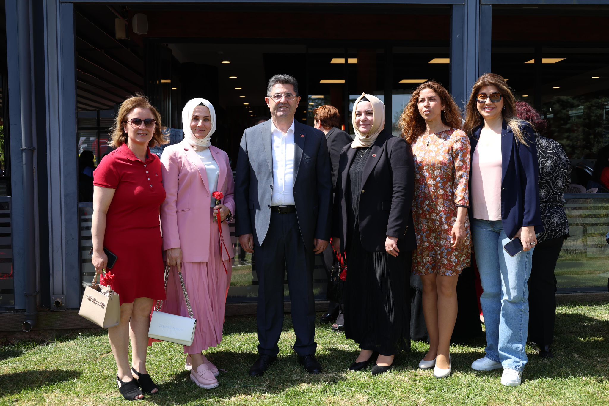 Çekmeköy’de Anneler Günü Coşkusu: Kent Konseyi Etkinliğinde Birlik ve Beraberlik Mesajı