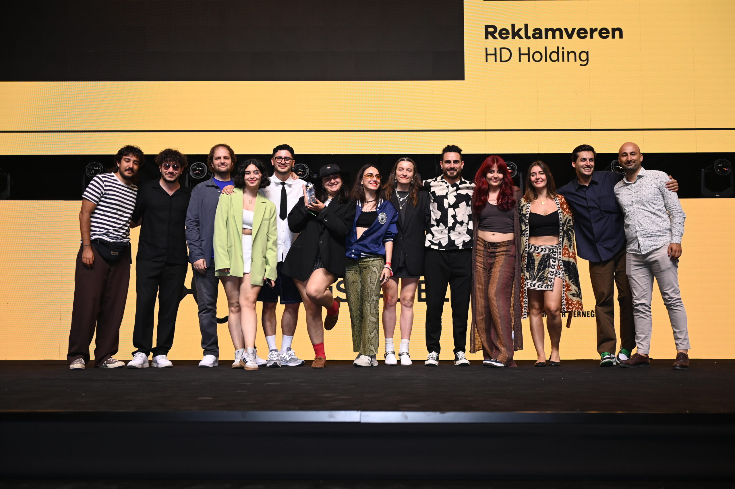 PİDEM, Kristal Elma'dan 4 Ödülle Döndü: “Ooo Ye” Kampanyasıyla Fark Yarattı