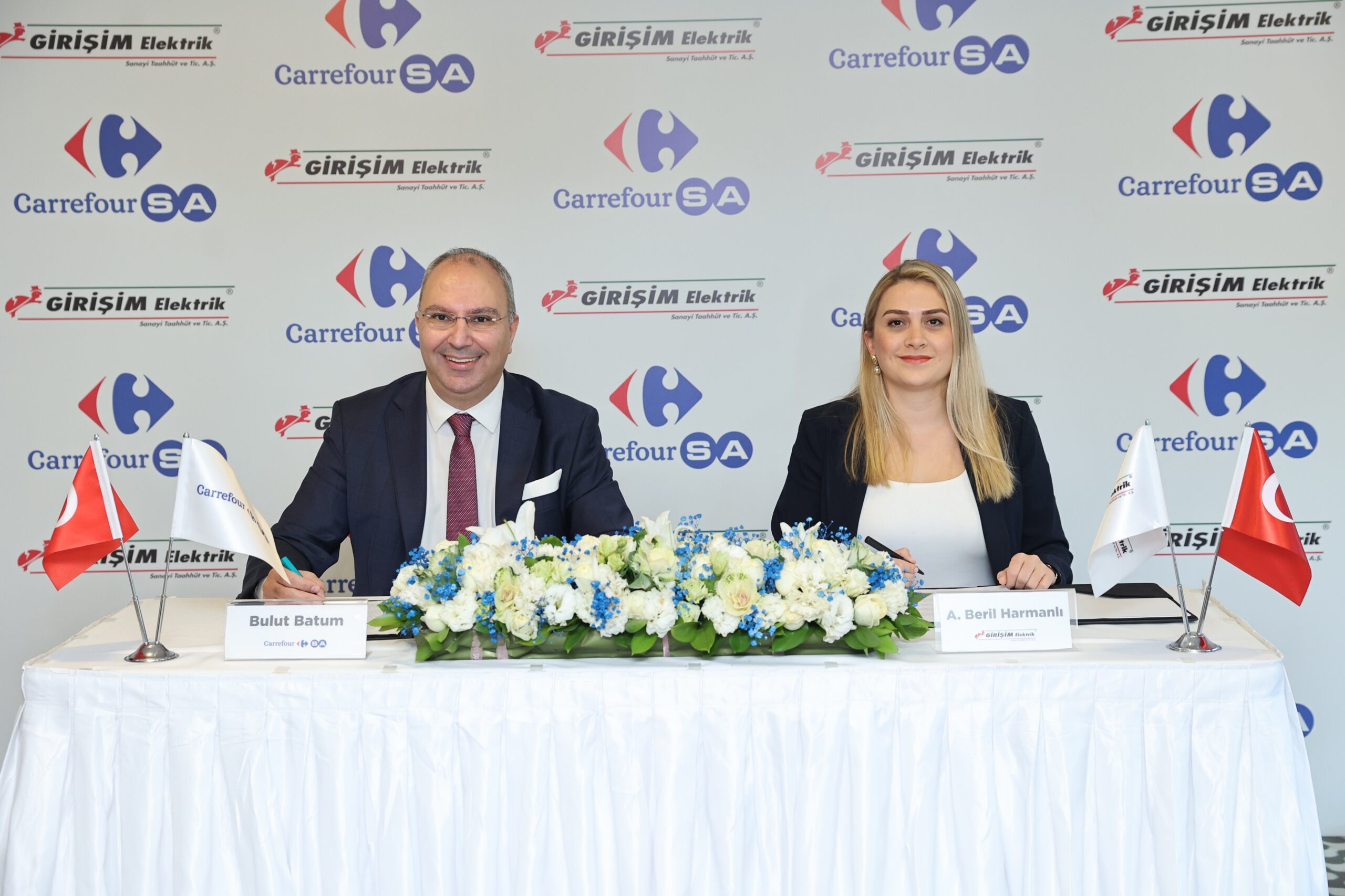CarrefourSA’dan Şanlıurfa’ya 18 Milyon Dolarlık GES Yatırımı: Yıllık Enerjisinin %35’ini Güneşten Karşılayacak