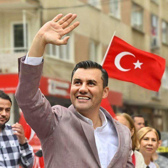 Şehzadeler Belediye Başkanı Ferdi Zeyrek Son Yolculuğuna Uğurlanıyor