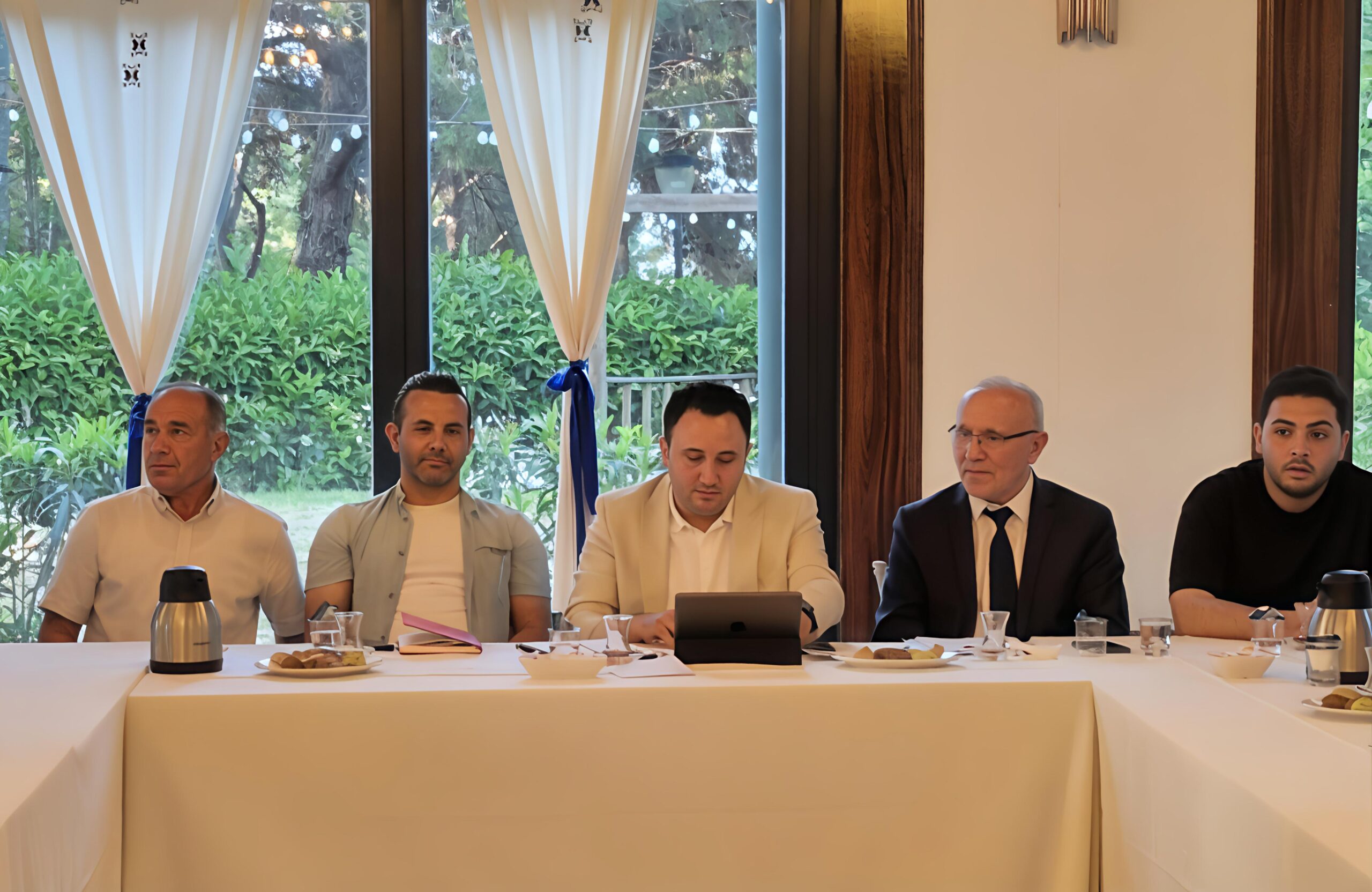 Şile Cemevi Kuruluş Süreci Resmen Başladı: Yürütme Kurulu İlk Toplantısını Gerçekleştirdi