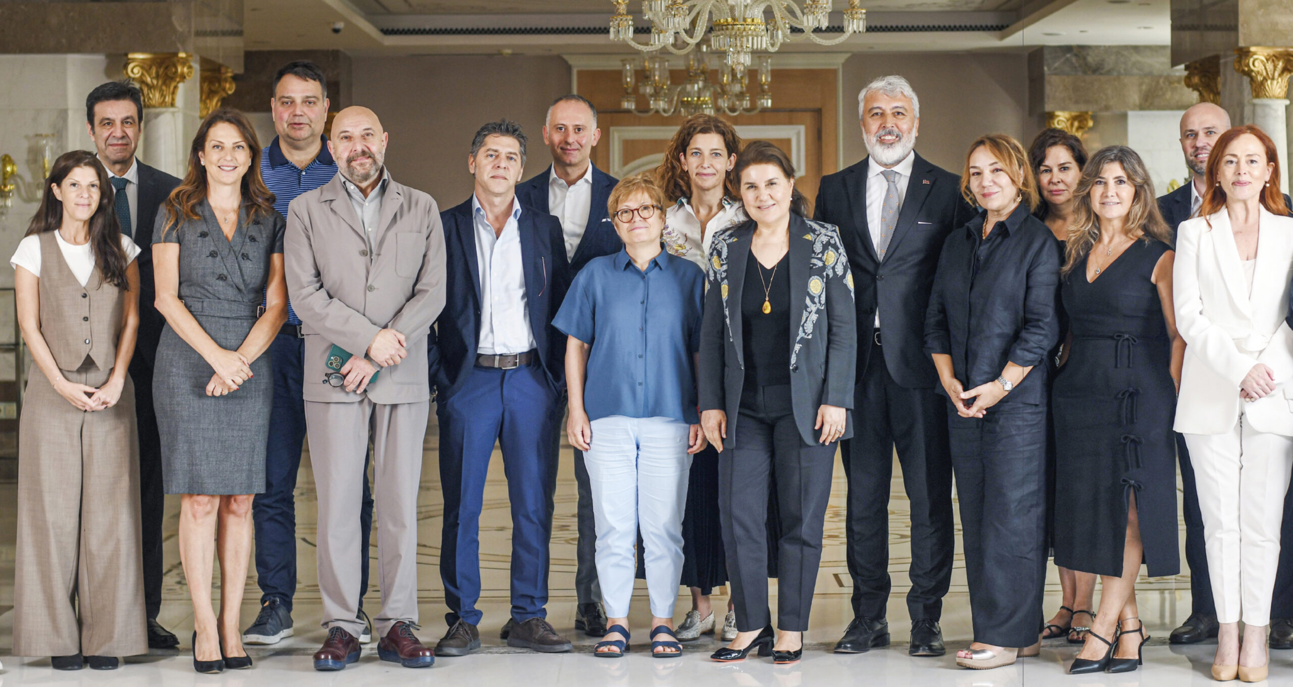 Forbes Türkiye’den Gençlere Rehber: “Eğitimin Geleceği” Dosyasıyla Üniversite Tercihinde Yol Gösteriyor