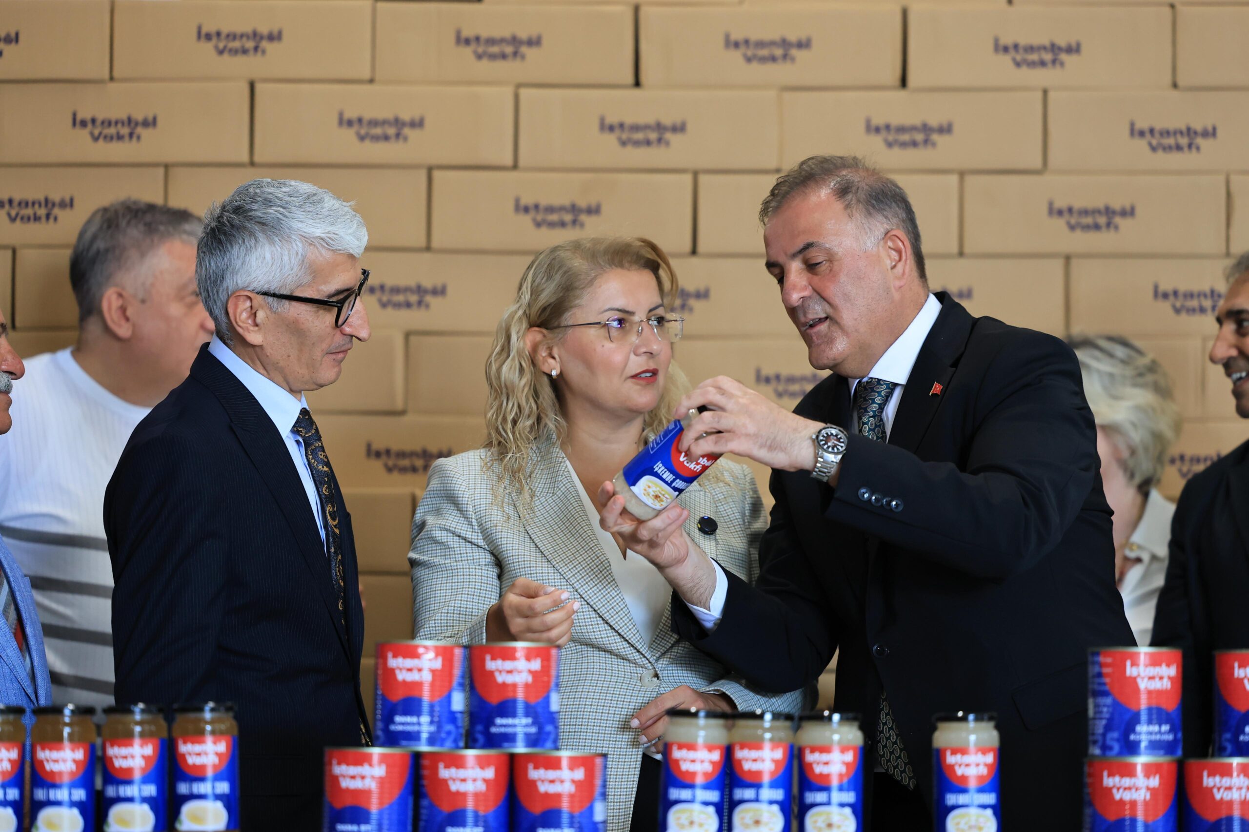 İBB’den Kurban Bağışı Kampanyası: 56 Bin Aileye Et Ulaştırılıyor, Vekil Aslan’dan “Hukuksuzluklar Bitsin” Çağrısı