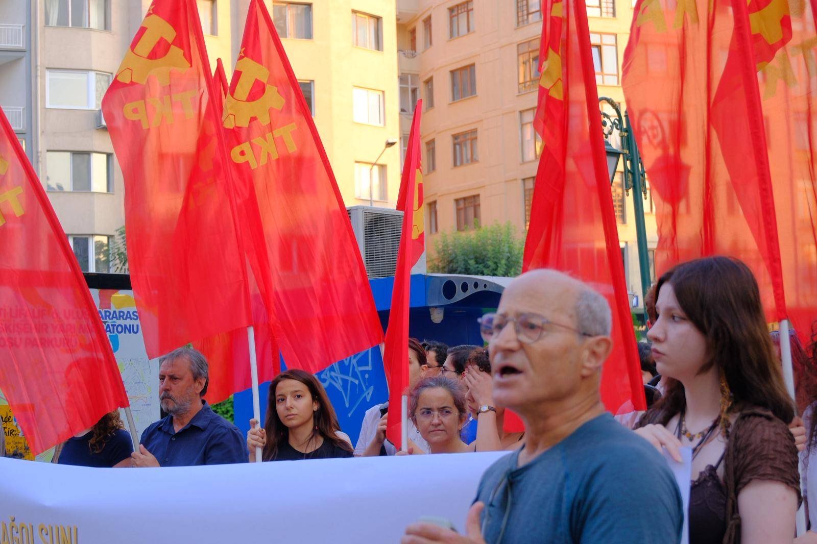 Eskişehir’de Yangın Faciası Sonrası TKP’den Tepki: “Toprağımızı ve Canlarımızı Hiçe Sayan Düzenden Hesap Soracağız”
