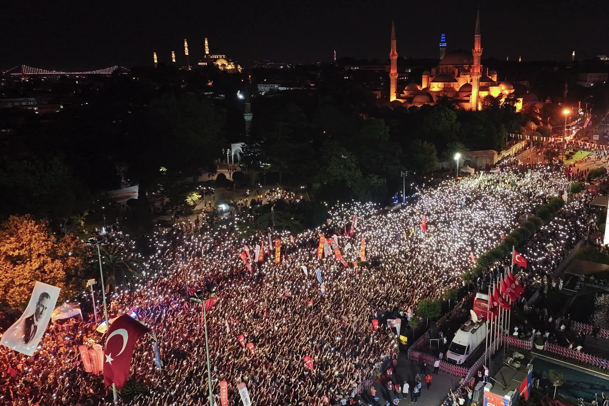 Karaismailoğlu’ndan CHP’ye Sert Çıkış: “Saraçhane Siyasi Sahne Değil!”