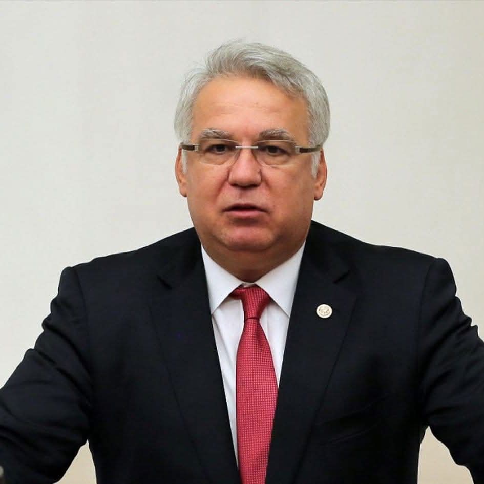 AK Parti’nin Kurucularından Hüseyin Kocabıyık’tan Operasyonlara Tepki: “Bu Gidişle AK Parti’nin Sonu 28 Şubat Gibi Olur”
