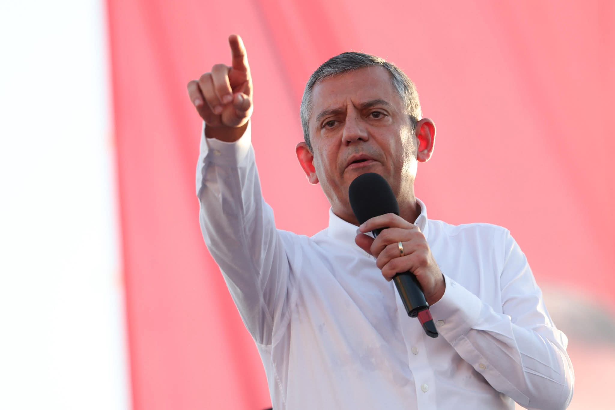 Malatya’da Sert Çıkış: Özgür Özel’den İktidara Meydan Okuma!