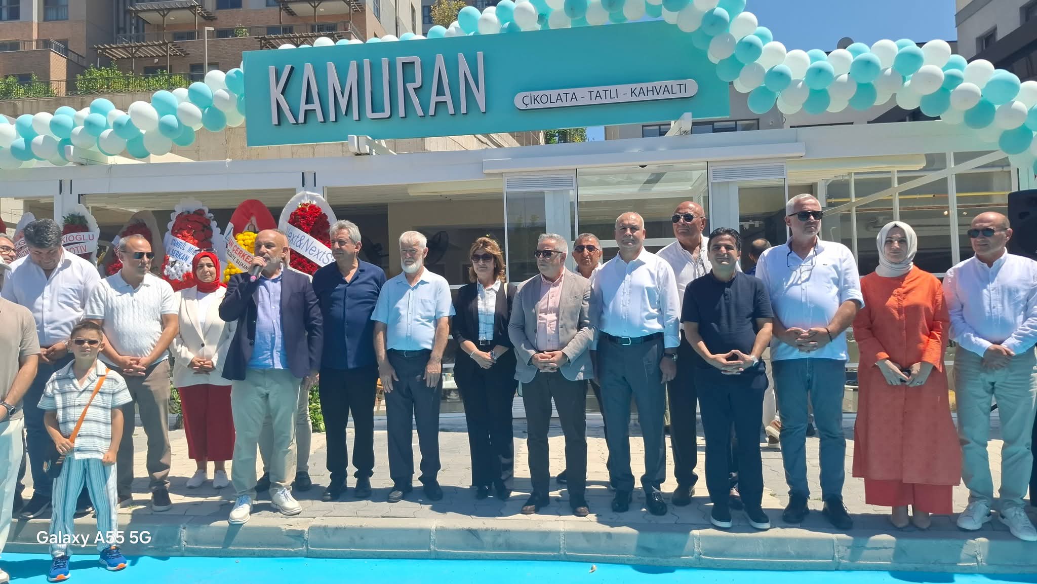 Çekmeköy’de Tatlı Bir Başlangıç: KAMURAN Çikolata & Kahvaltı Salonu Görkemli Bir Törenle Açıldı