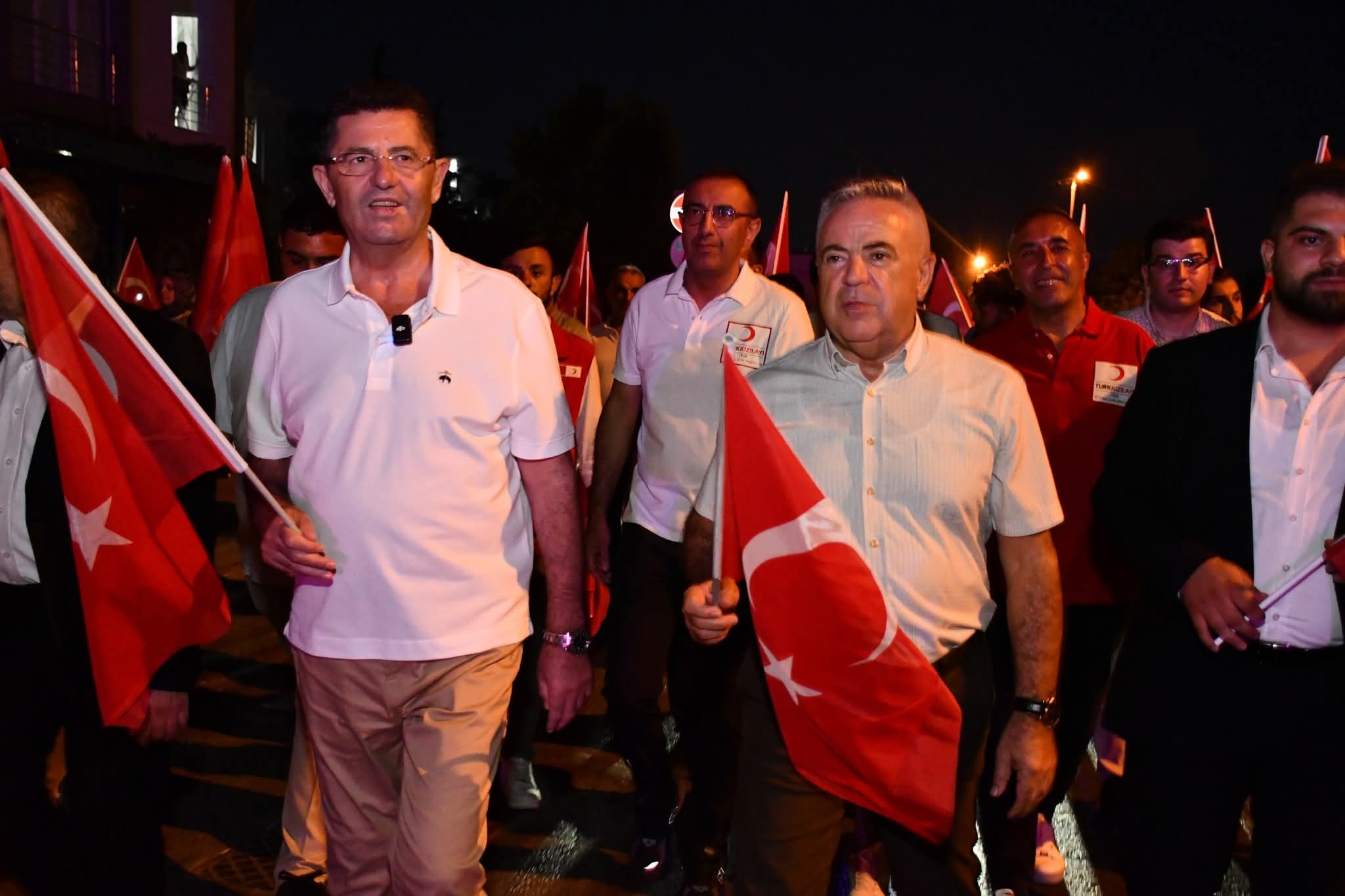 Çekmeköy’de 15 Temmuz Anması: Demokrasiye Sahip Çıkma Kararlılığı Vurgulandı