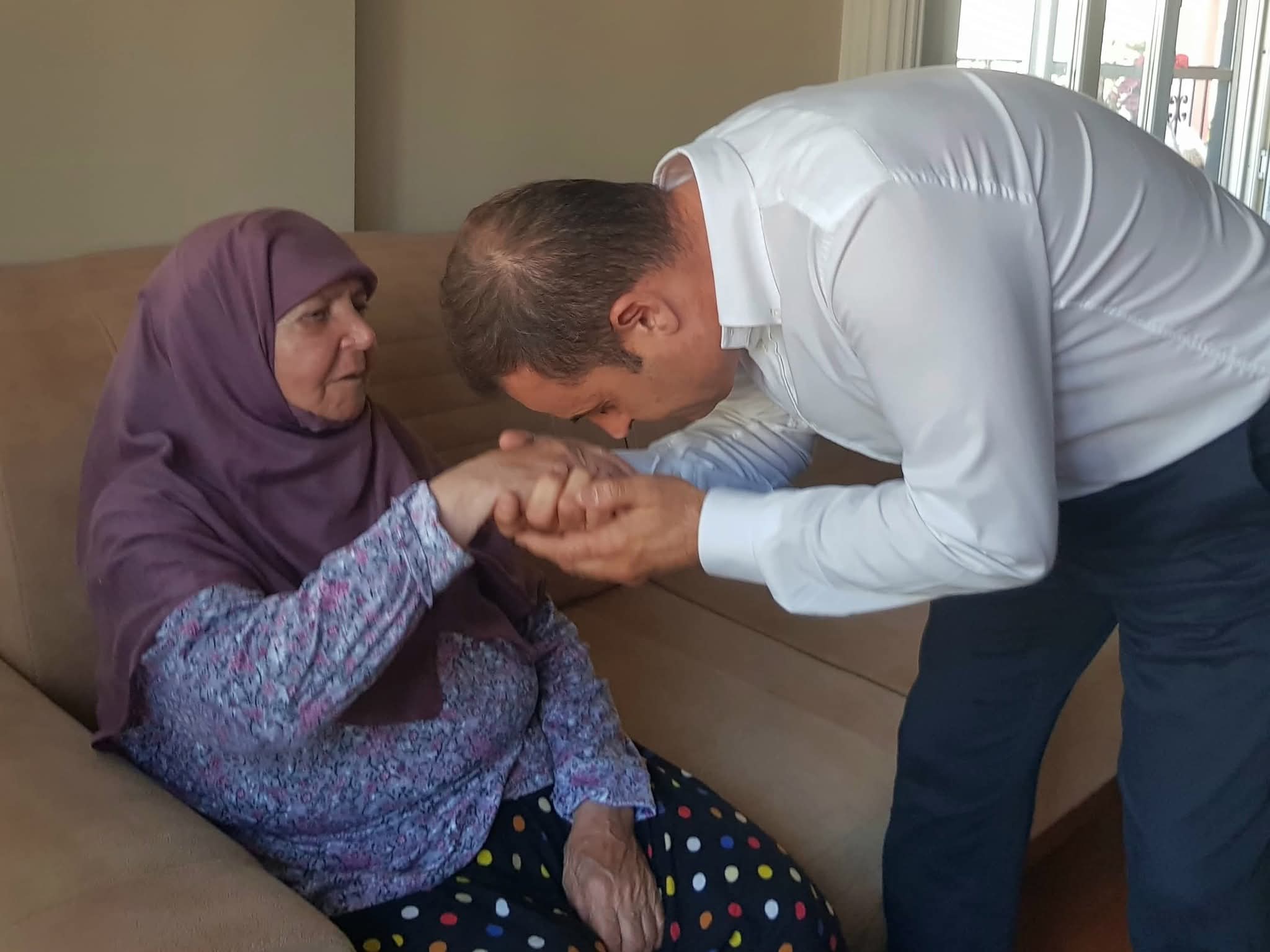 Ahmet Akın’dan Taziye Ziyareti: “Acınızı Paylaşıyorum”