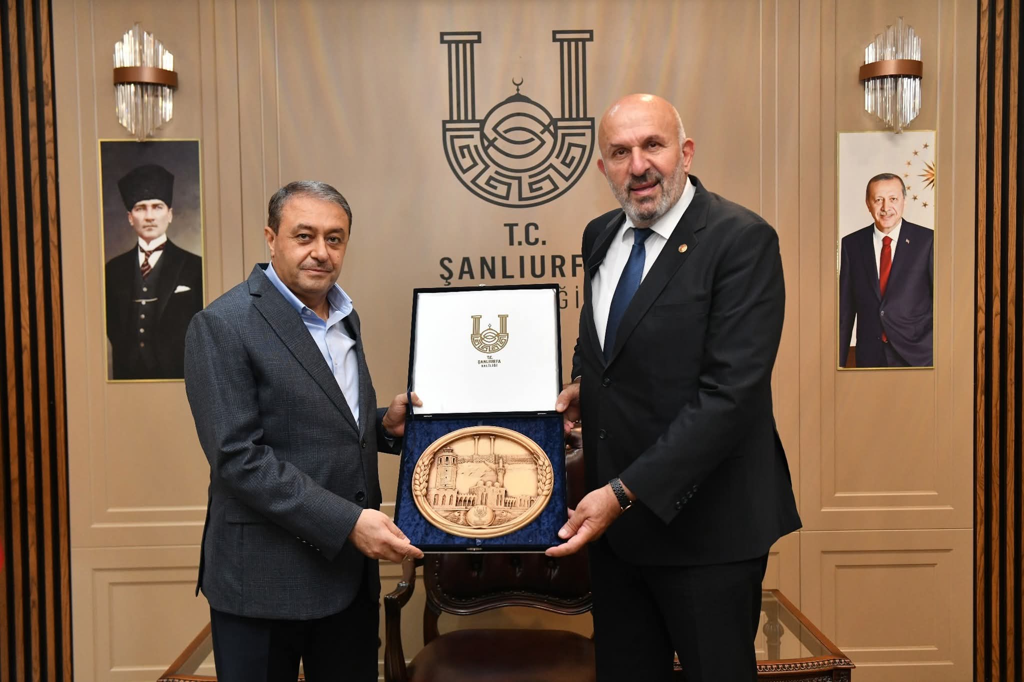 Türkiye Muhtarlar Konfederasyonu’ndan Şanlıurfa Valisi Hasan Şıldak’a Ziyaret