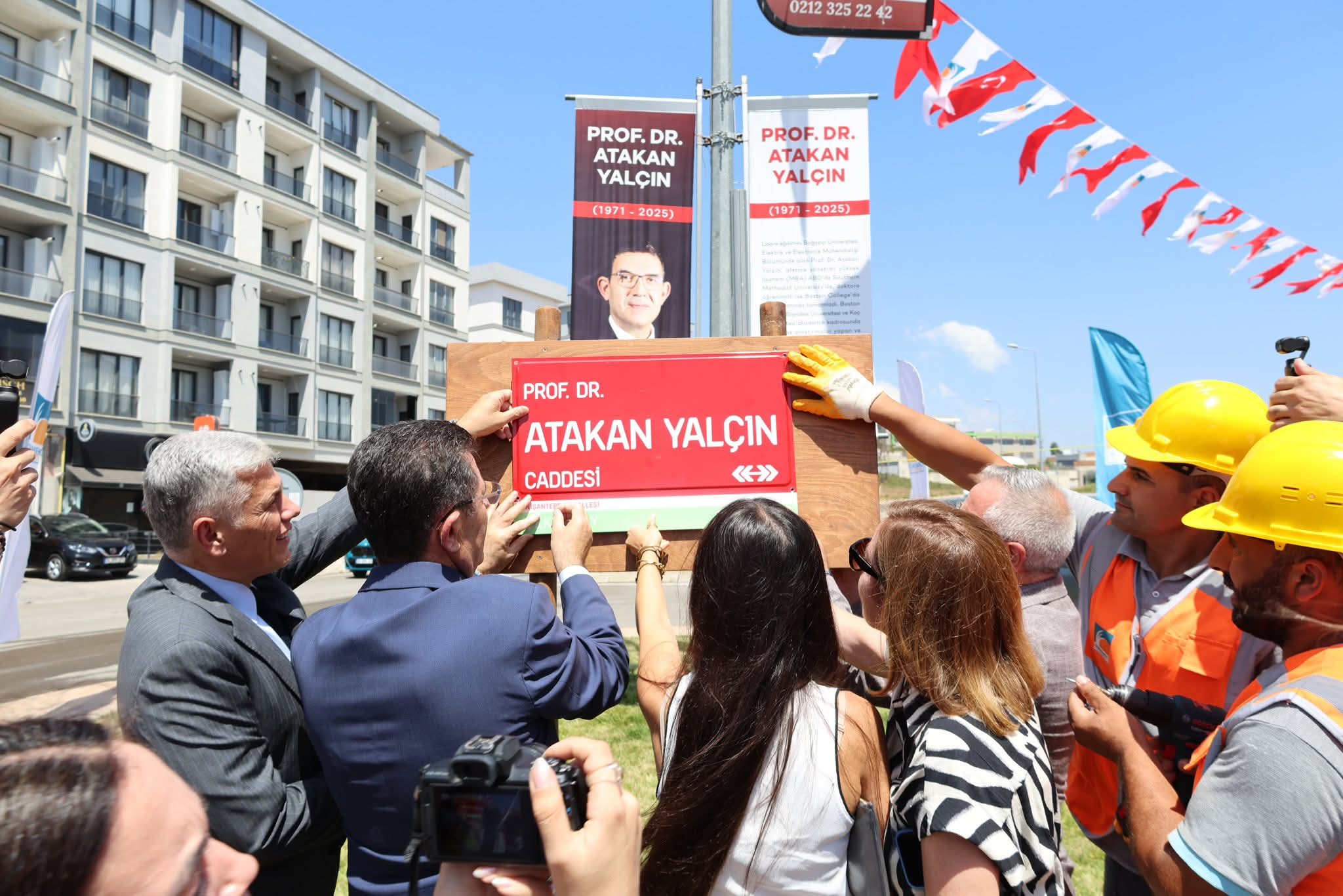 Çekmeköy’de Bir İsim, Bir İz, Bir Vefa: Prof. Dr. Atakan Yalçın’ın Adı Ölümsüzleşti