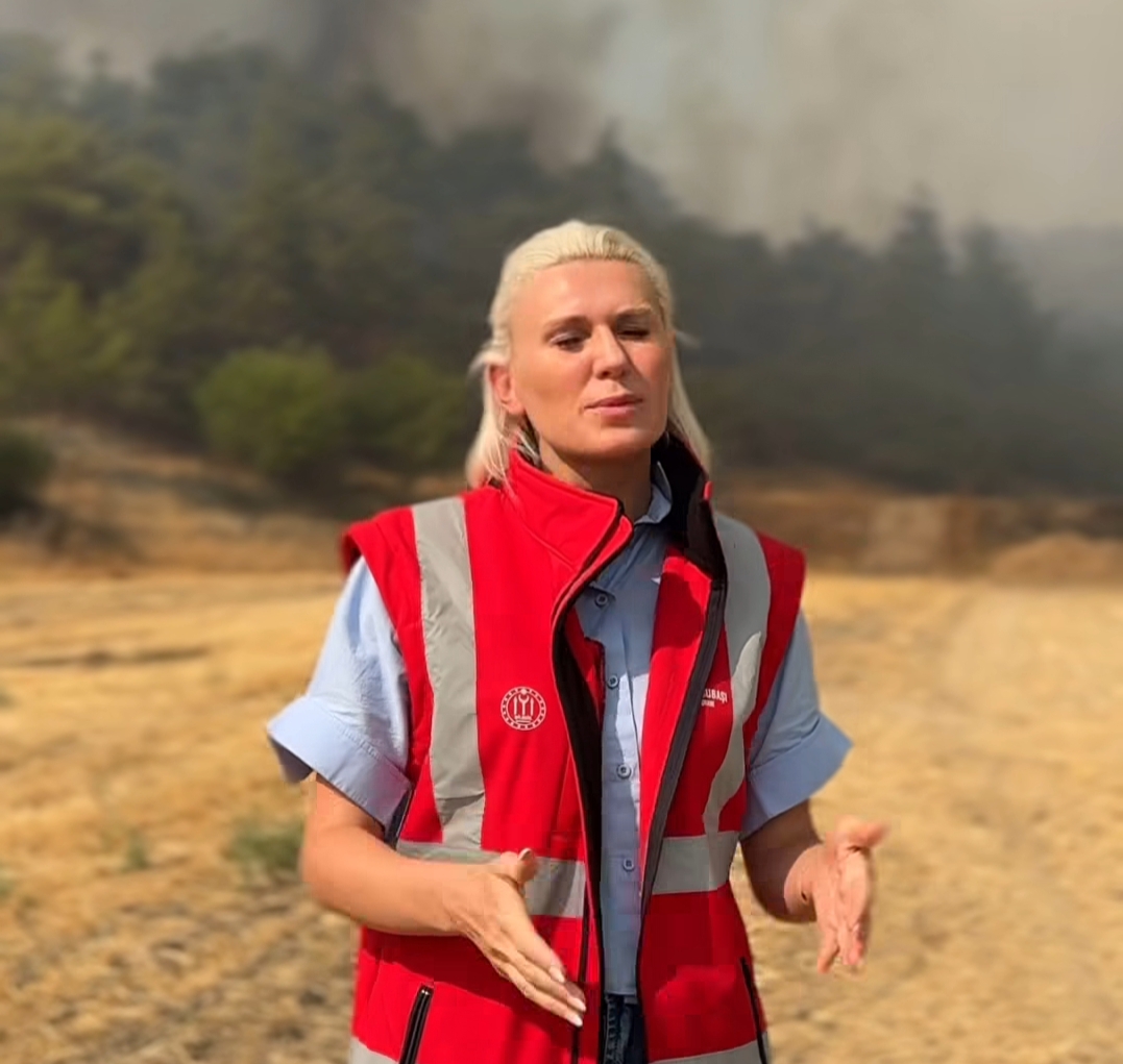 Bilecik Belediye Başkanı Melek Mızrak Subaşı’ndan Yangın Bölgesine Destek Çağrısı: “Mücadelemizi Sürdürüyoruz”