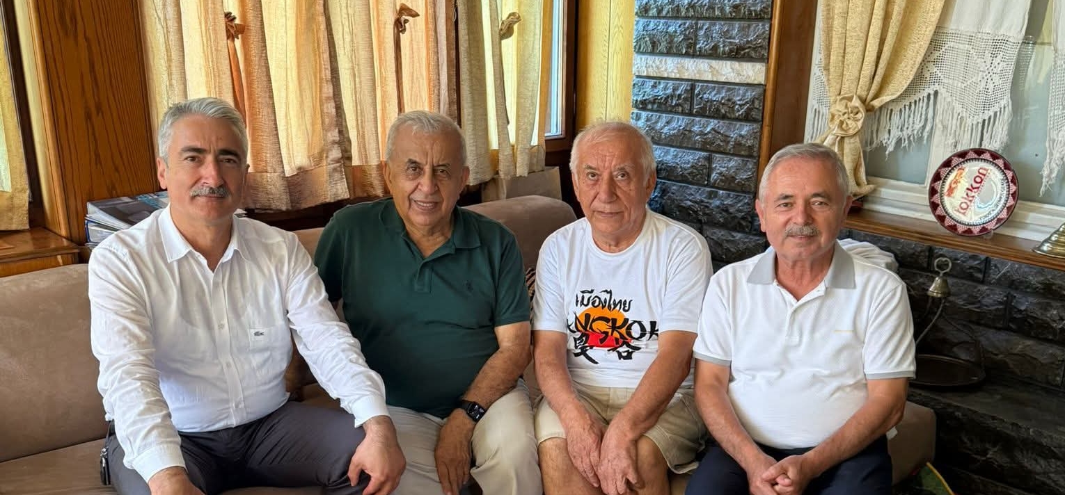Zile TSO’dan Dinçer Kardeşlere Ziyaret: Zile İçin Yeni Projeler Görüşüldü