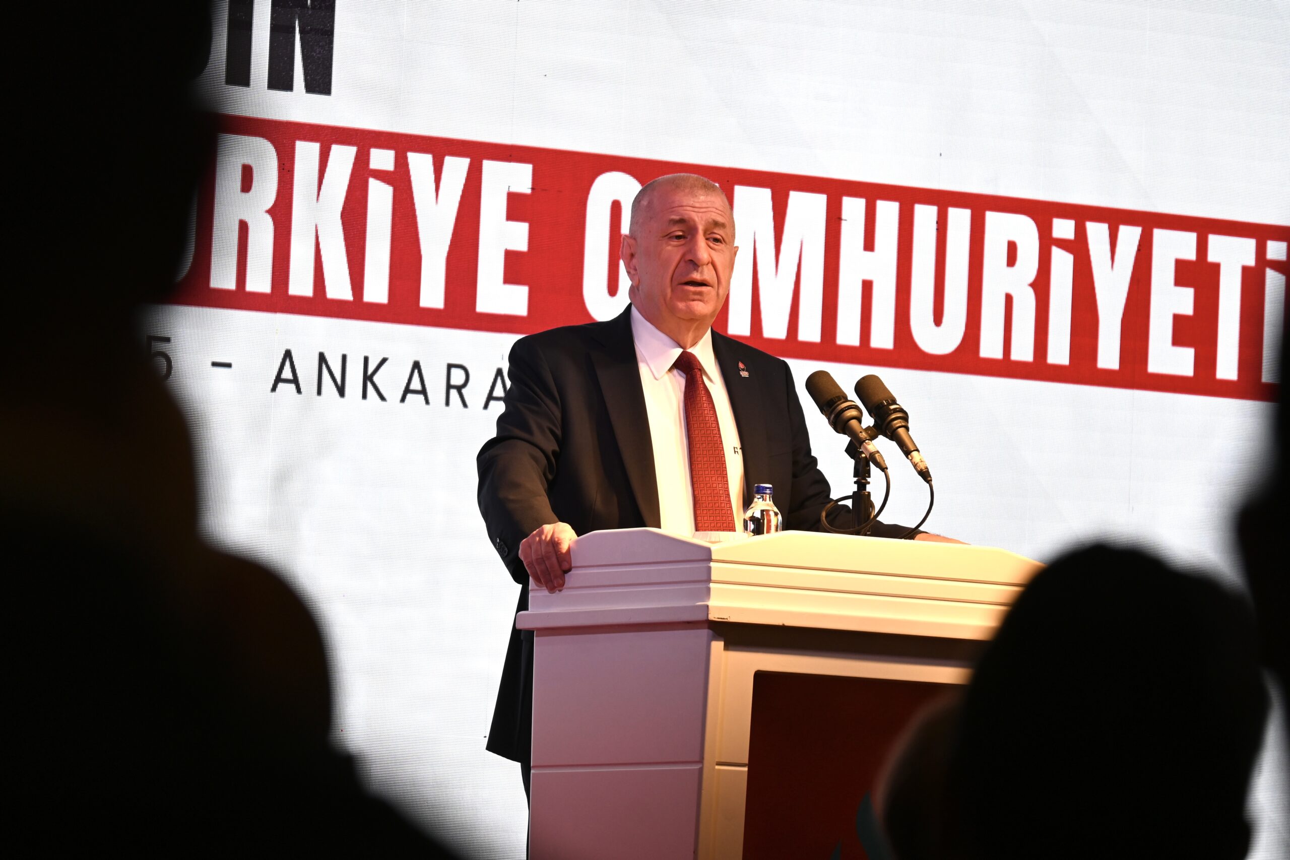 Ümit Özdağ’dan Sert Çıkış: “Türkiye’de Düşman Ceza Hukuku Uygulanıyor”