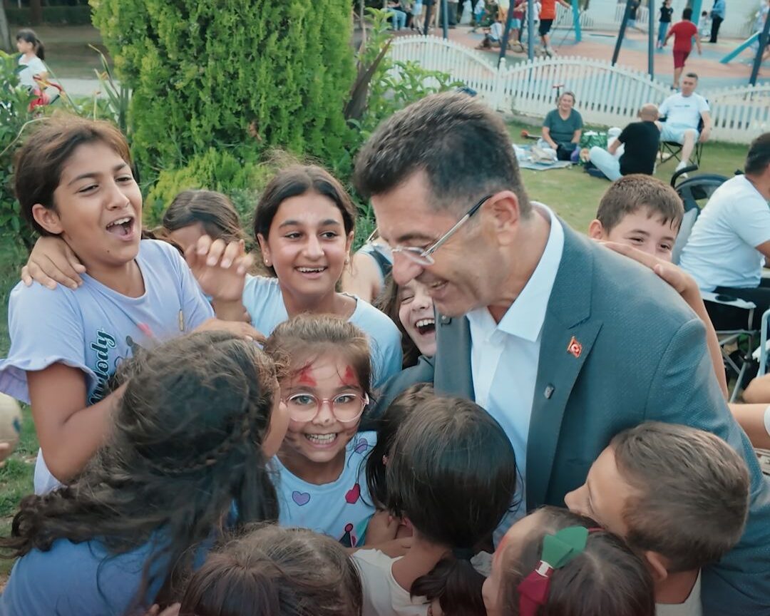 Çekmeköy Belediye Başkanı Orhan Çerkez, Halkla İç İçe Çözüm Üretiyor