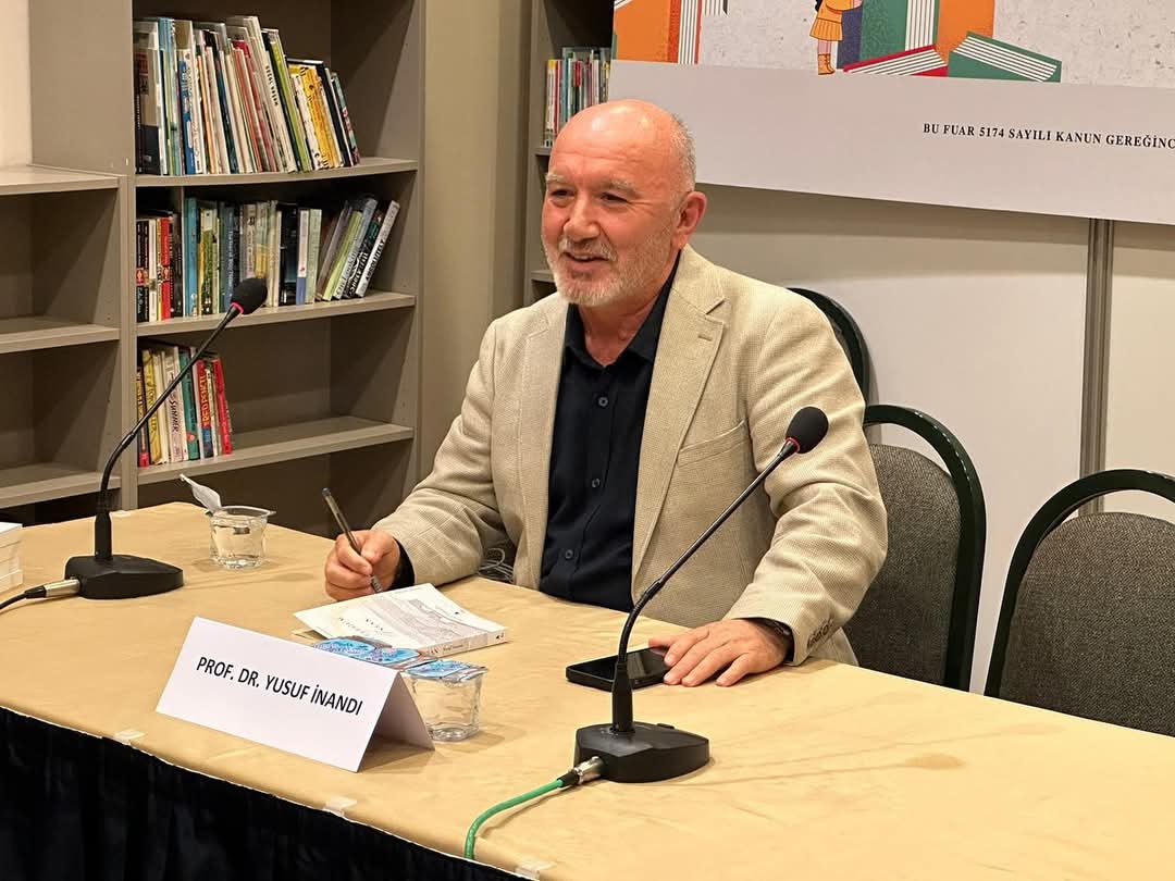 Köyden Akademiye Uzanan Bir İnsanlık Kılavuzu: Prof. Dr. Yusuf İnandı’nın ‘Yolculuğum İnsan’ Kitabının Üçüncü Baskısı Raflarda