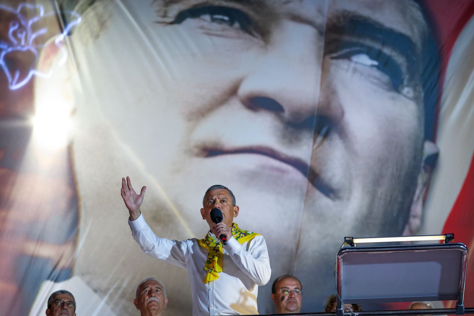 CHP’den Bayrampaşa’da Dayanışma ve Destek Eylemi