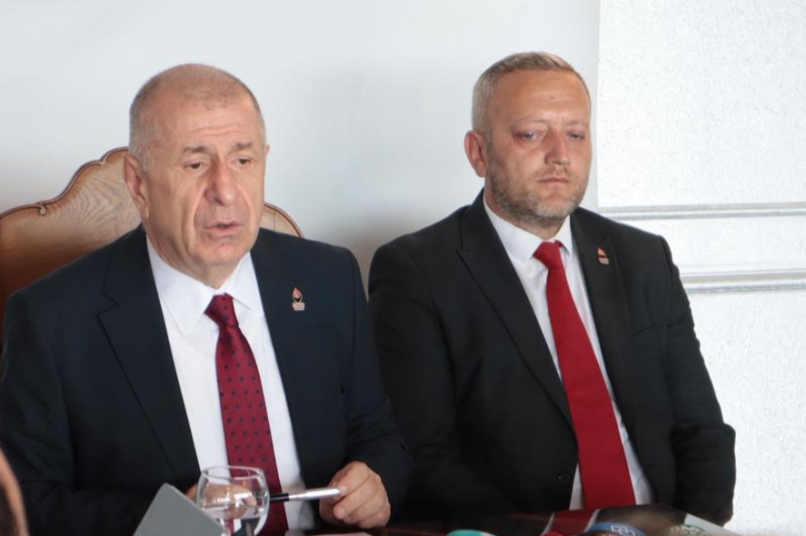 Zafer Partisi Genel Başkanı Ümit Özdağ Bursa’da: “Türkiye Ekonomik Buhran İçinde, AK Parti’nin Politikası İflas Etmiştir”