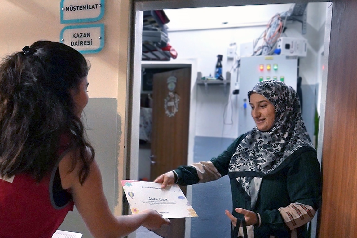 Küçükçekmece Belediyesi’nden Yeni Doğanlara Hediye: 726 Aileye Bebek Seti Desteği