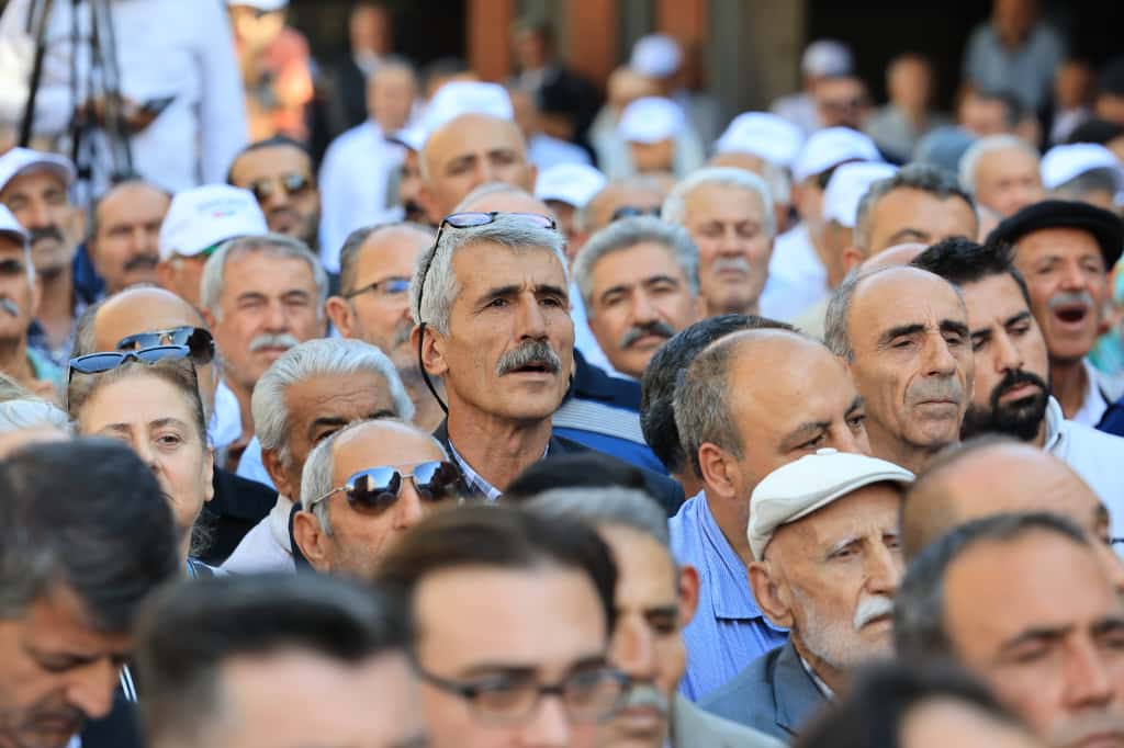 İmamoğlu’nun Temelini Attığı Elazığ Gazi Mesleki ve Teknik Anadolu Lisesi Kampüsü Hizmete Açıldı