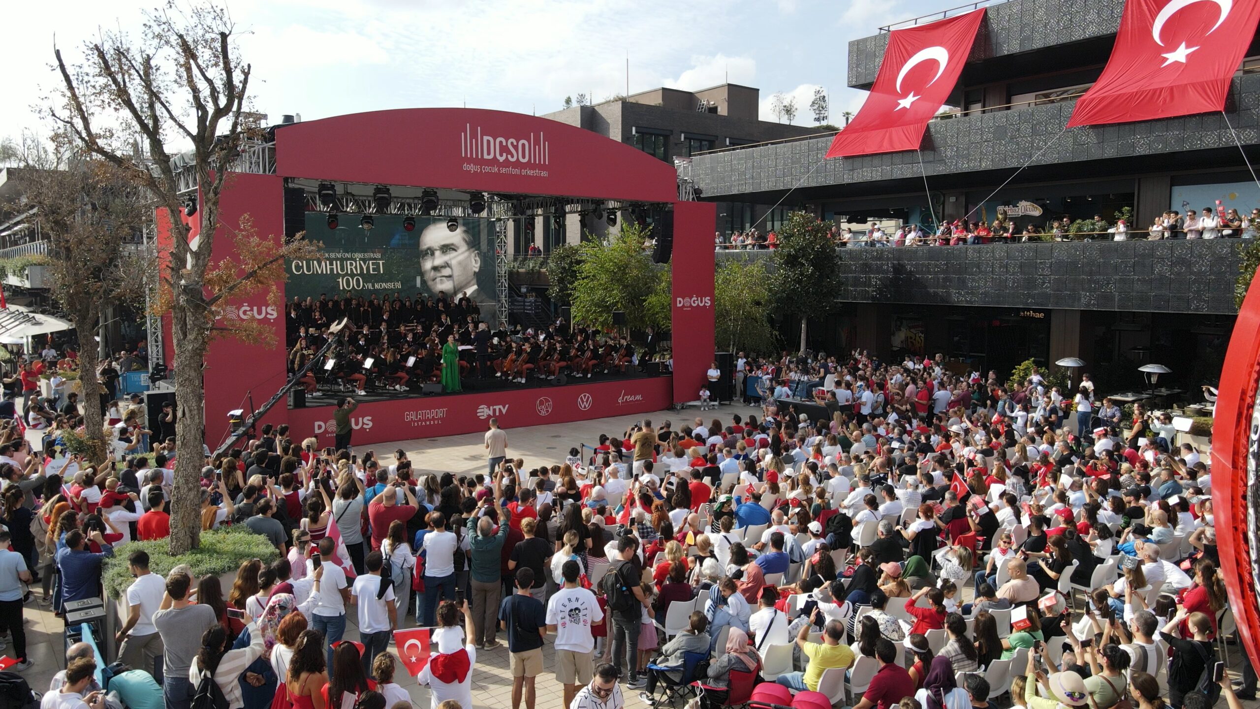 Doğuş Çocuk Senfoni Orkestrası’ndan Cumhuriyet’in 102. Yılına Özel Müzik Şöleni