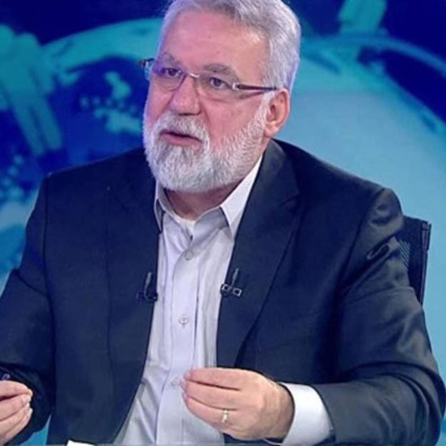 Eski AKP'li Kocabıyık'tan İktidara Sert Uyarı: "Kumpaslar Elinizde Patladı, Özgür Özel Daha Güçlü!"