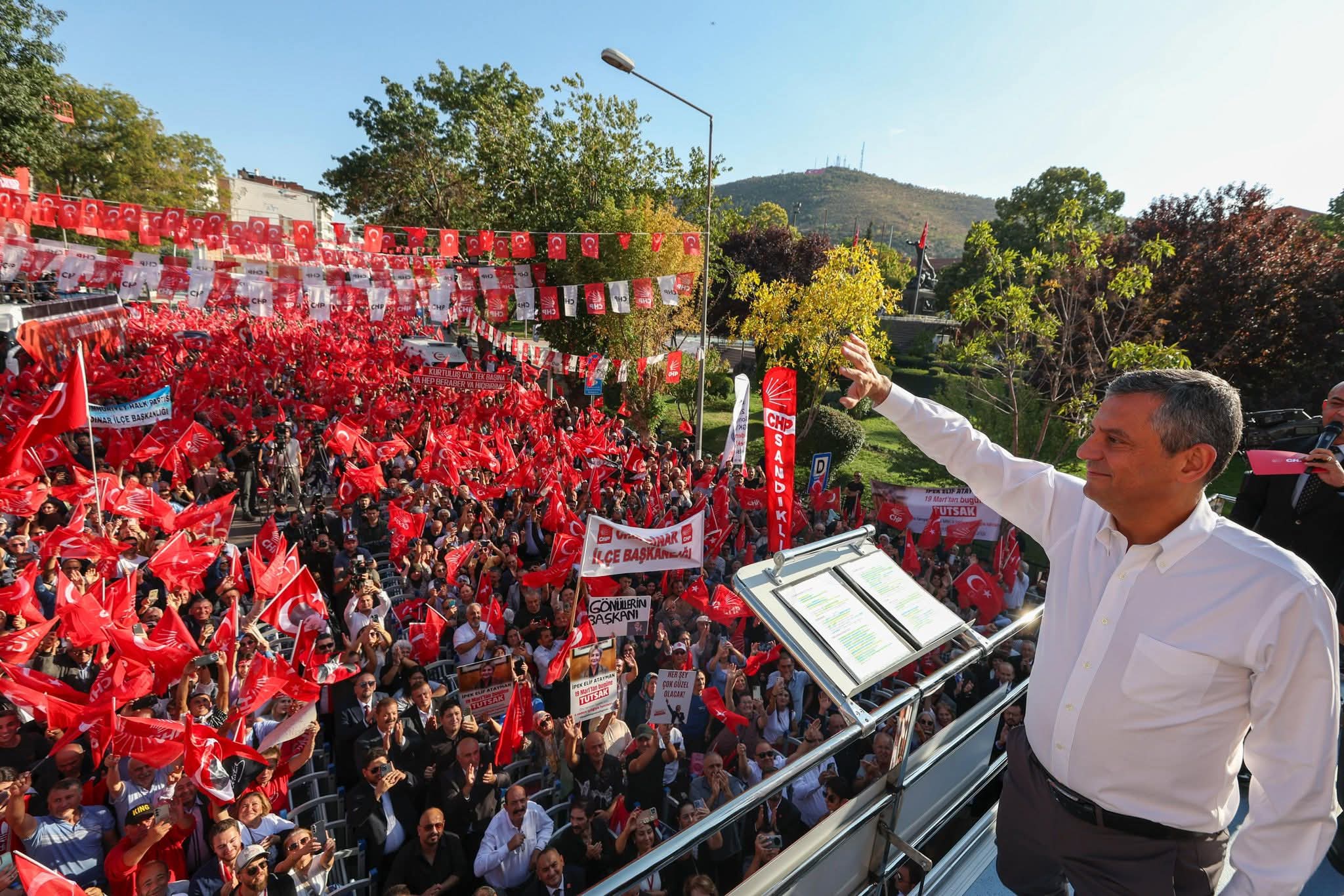 CHP Lideri Özgür Özel’den Afyonkarahisar’da Birlik ve Dayanışma Mesajı