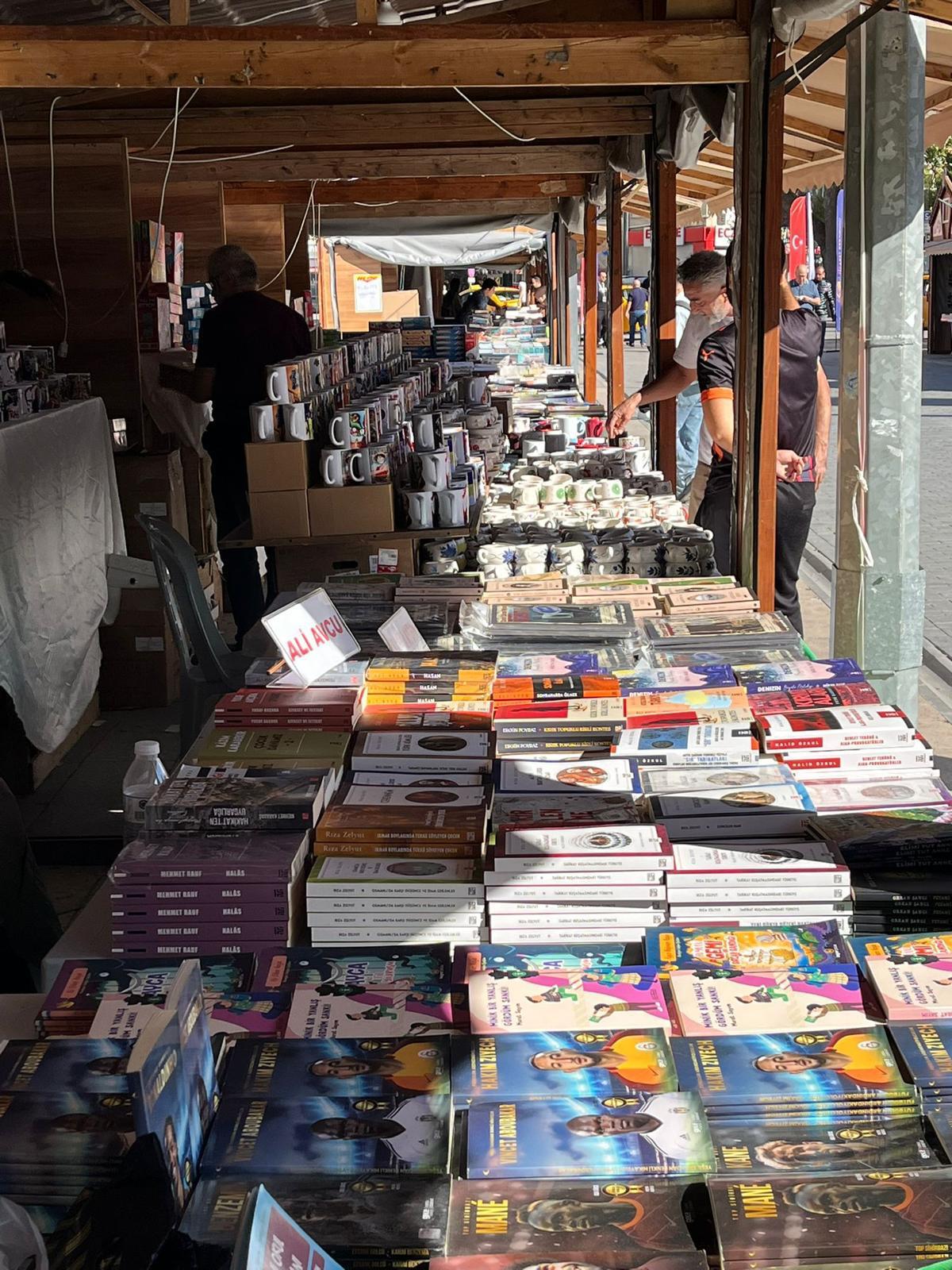 38. Ahilik Haftası’nda kitap fuarı, aşçılık yarışması ve Kıraç konseriyle kültür–sanat dolu bir program hazırlandı.