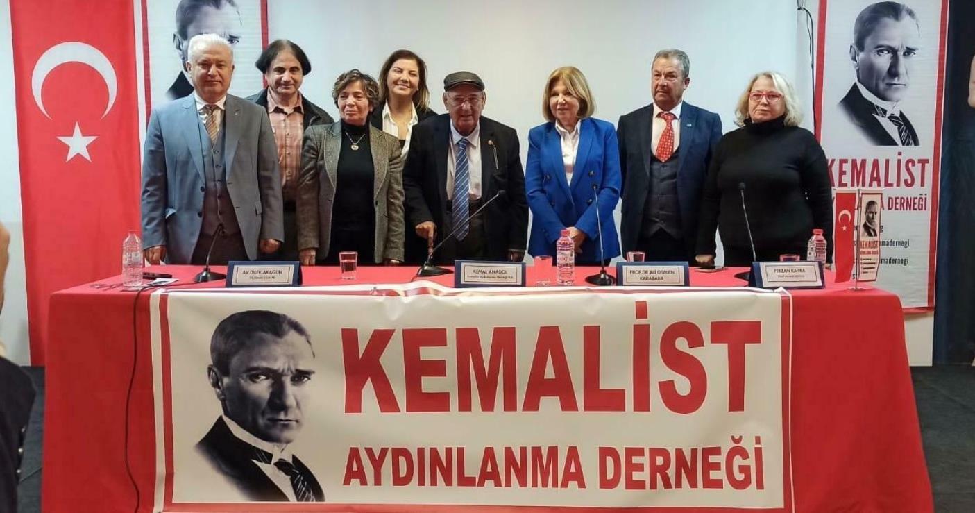 CHP İstanbul İl Yönetimi’nin Görevden Alınması Sonrası Kemal Anadol’un “Olağanüstü Seçimli Kurultay” Uyarısı Yeniden Gündemde