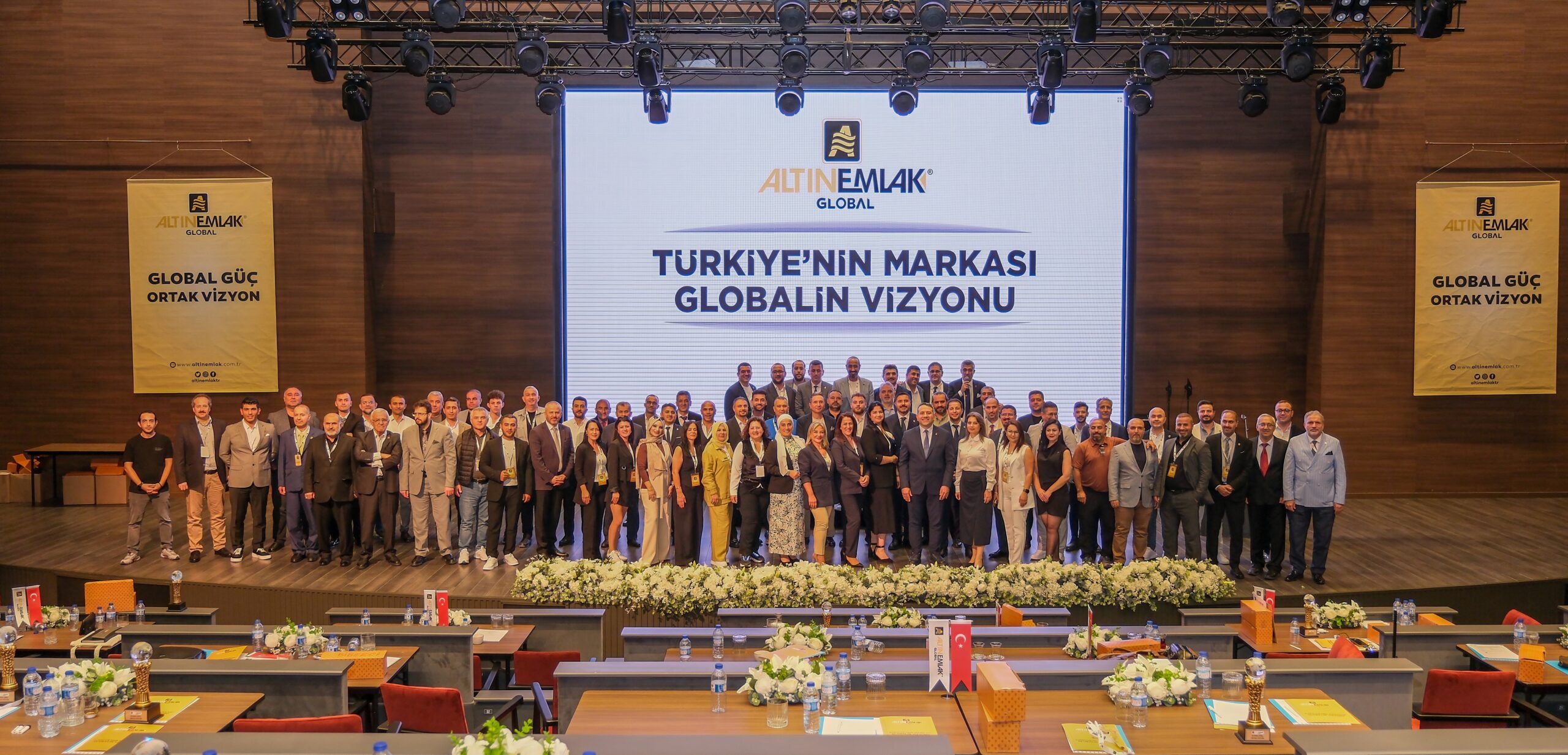 İstanbul’da Gerçekleşen Temsilciler Toplantısı’nda Global Vizyon ve Yenilikçi Projeler Masaya Yatırıldı