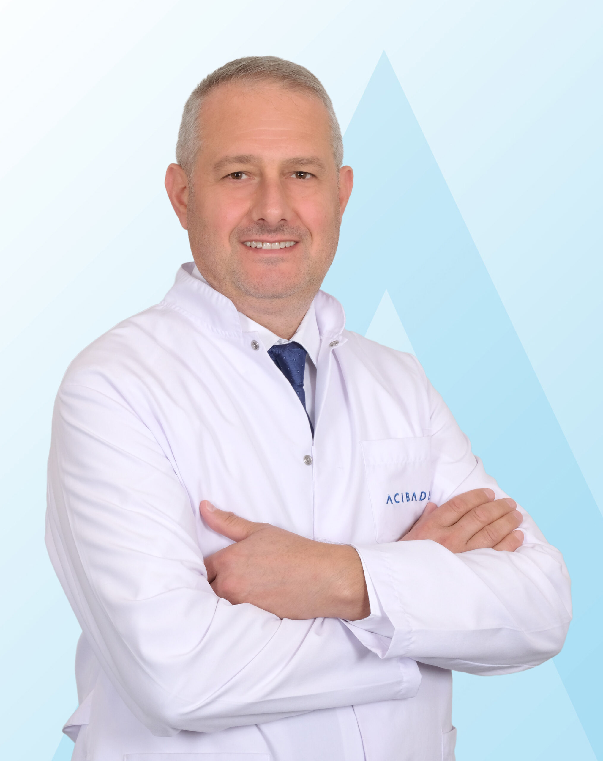 Şiddetli Kalça Ağrısına Kalıcı Çözüm: Kalça Protezi! Yeni Nesil Kalça Protezlerinin Ömrü 30 Yıla Kadar Uzanıyor
