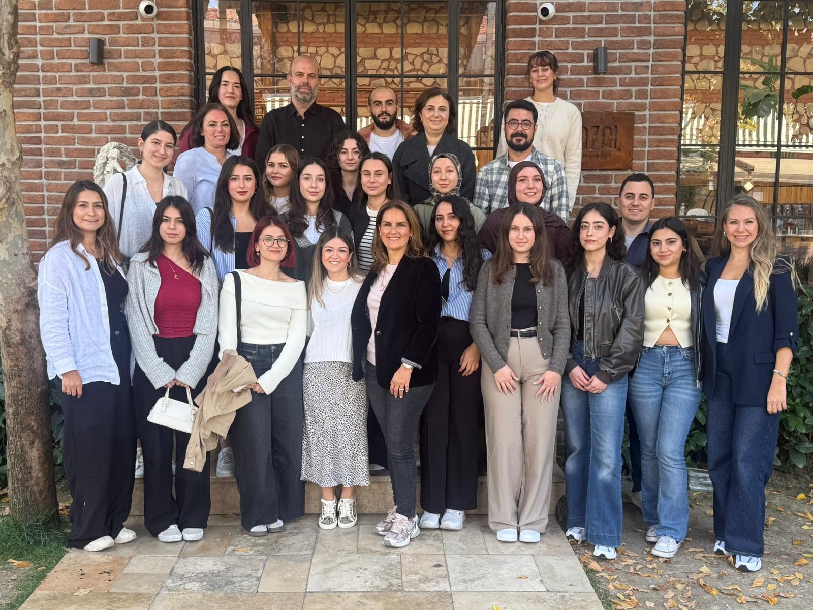Koçfinans’ın “Turuncu Kanatlar” Mentorluk Programı Üçüncü Dönemini Tamamladı: Sıradaki Duraklar Trakya ve Kırklareli Üniversiteleri