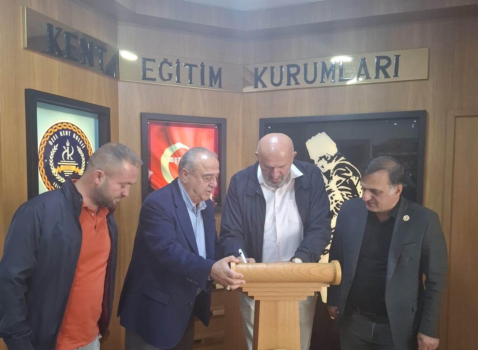 Türkiye Muhtarlar Konfederasyonu’ndan İzmir’de İş Birliği Adımı