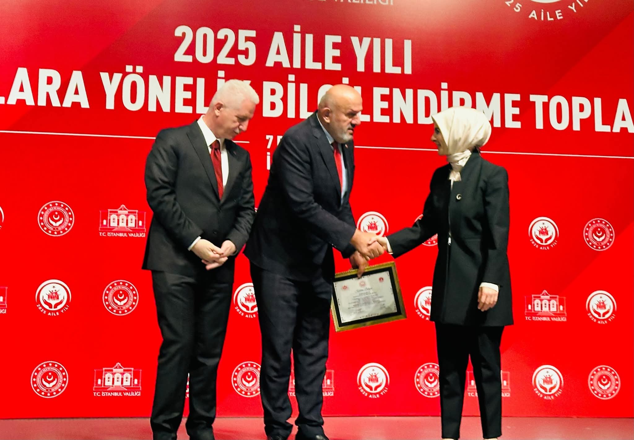 Türkiye Muhtarlar Konfederasyonu’ndan “2025 Aile Yılı” Projesine Tam Destek: “Aile Güçlüyse Devlet de Güçlüdür”